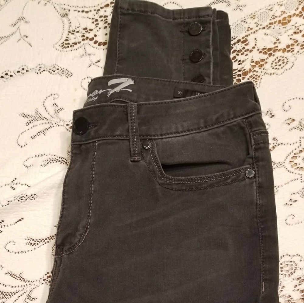 Seven Jeans